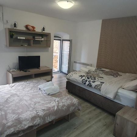 House By The Sea Villa Тиват Екстериор снимка